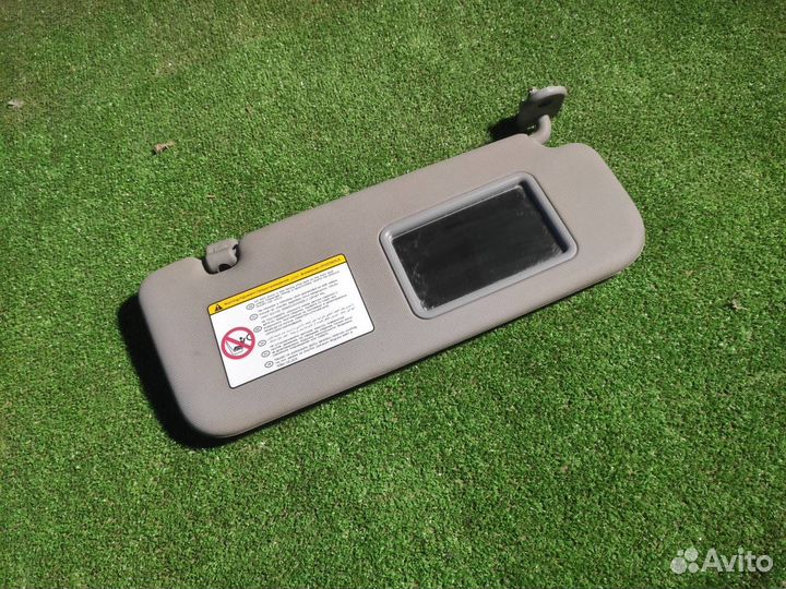 Козырек солнцезащитный передний правый Kia Rio 3