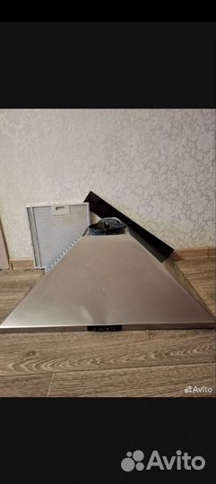 Вытяжка для кухни certosa