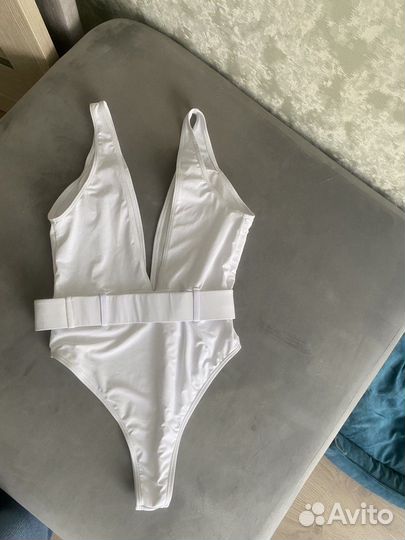 Купальник слитный