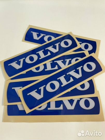 Наклейки на решетку радиатора Volvo