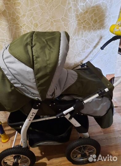 Детская коляска 2 в 1 бу