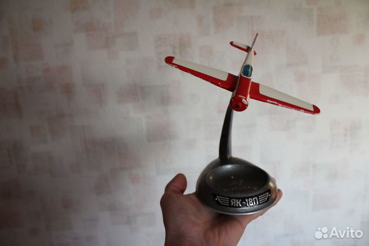Пепельница самолёт як-18 П