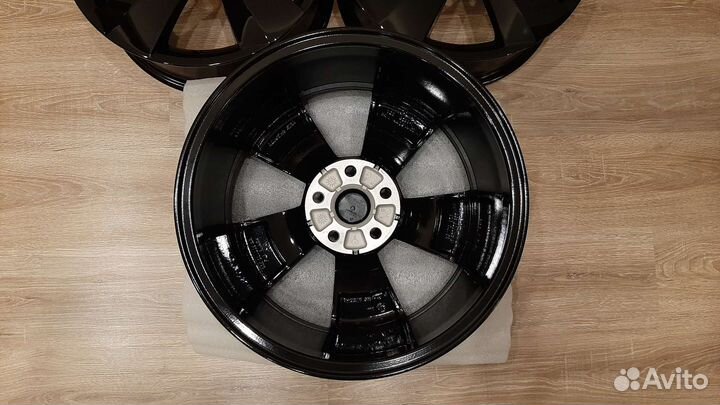 Оригинальные диски Skoda Kodiaq R17 Чехия