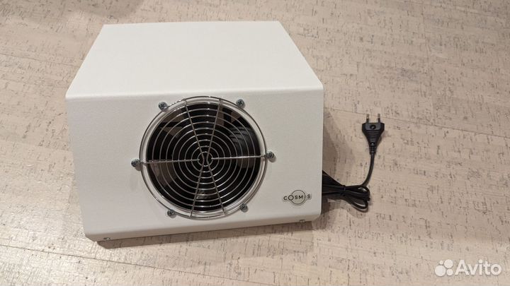 Пылесос для маникюра cosmos