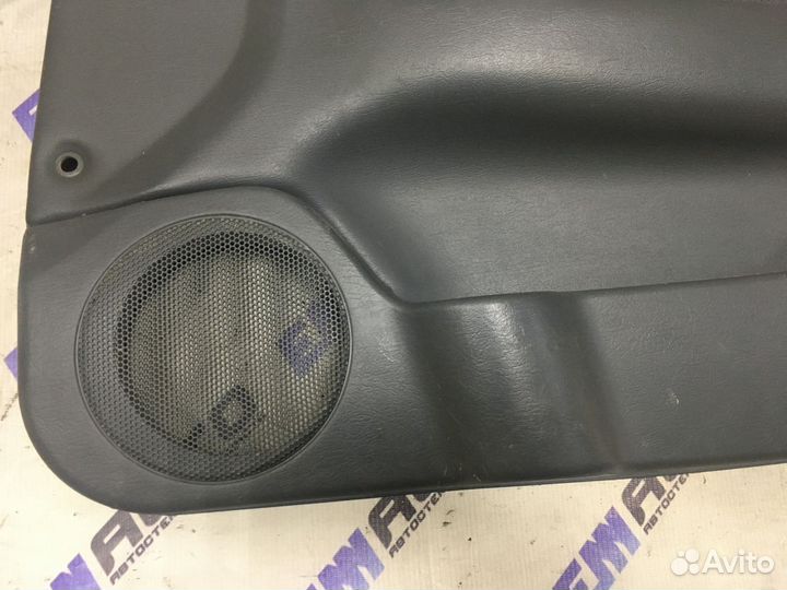 Обшивка двери передней правой Киа Спектра