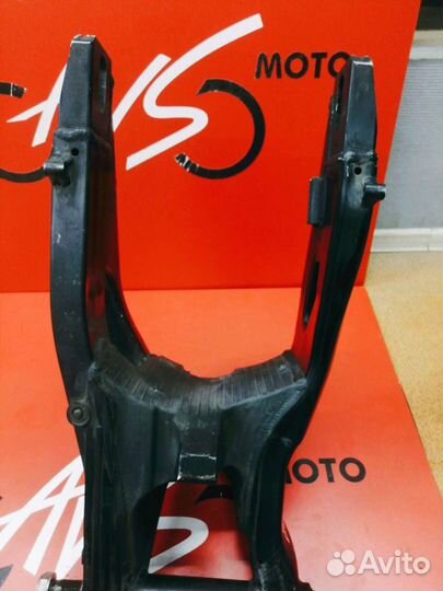 Маятник Honda cbr1000rr 08-12