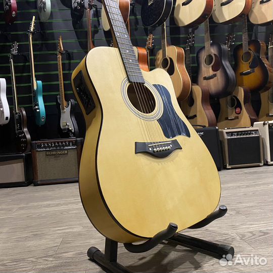 Электроакустическая гитара 41