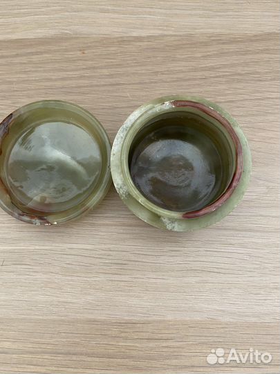 Шкатулка из оникса