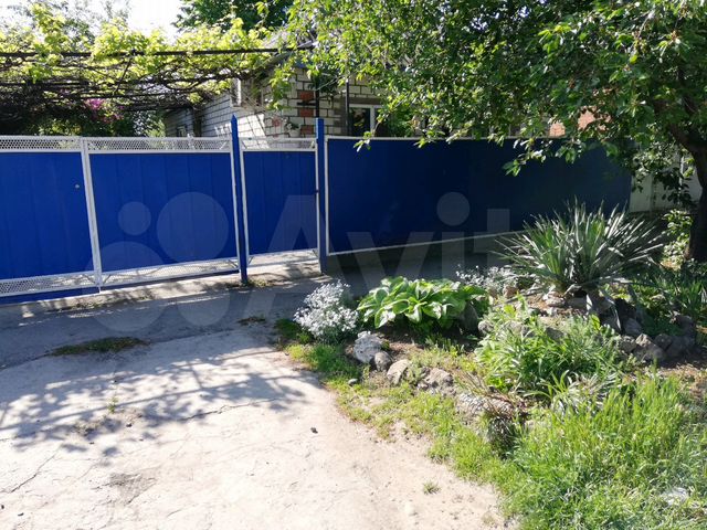 Изобильный дом. Дом в солнечнодольске ставропольский край изобильненский район. Домик в г изобильном ставропольского края. Поселок новоизобильный ставропольского края. Ул новая изобильный.