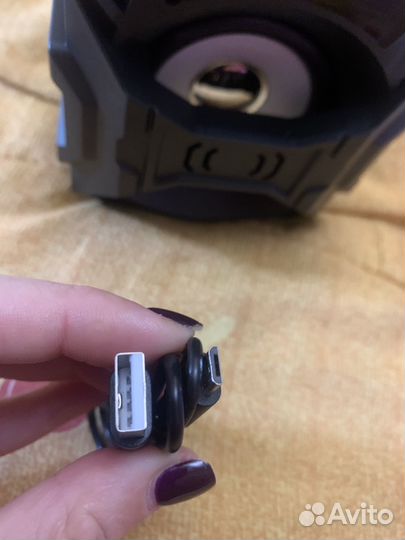 Портативная колонка