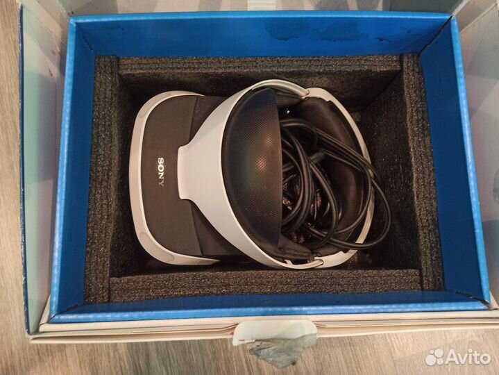 Шлем виртуальной реальности PS VR