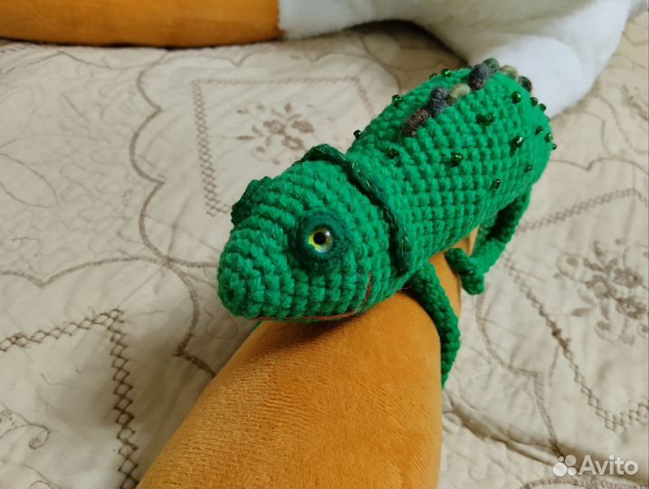 Хамелеон игрушка