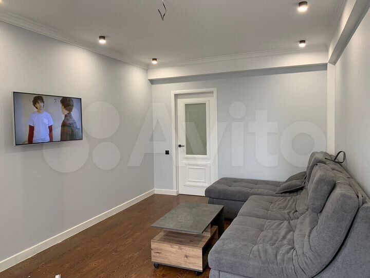 2-к. квартира, 70 м², 5/12 эт.