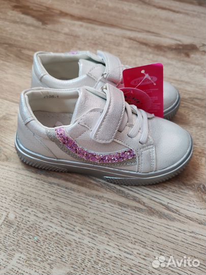 Кеды новые для девочки