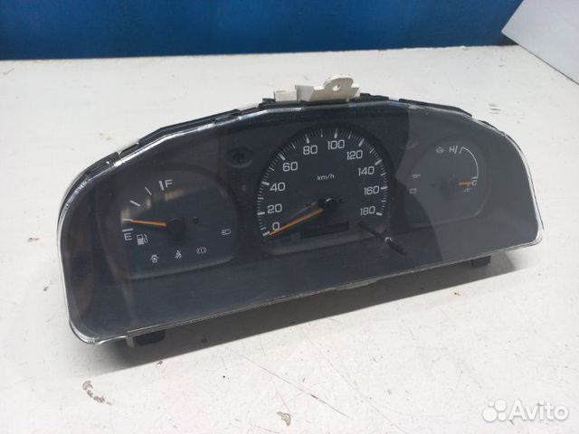Панель приборов Nissan Sunny E-FB14 GA-15DE 1998