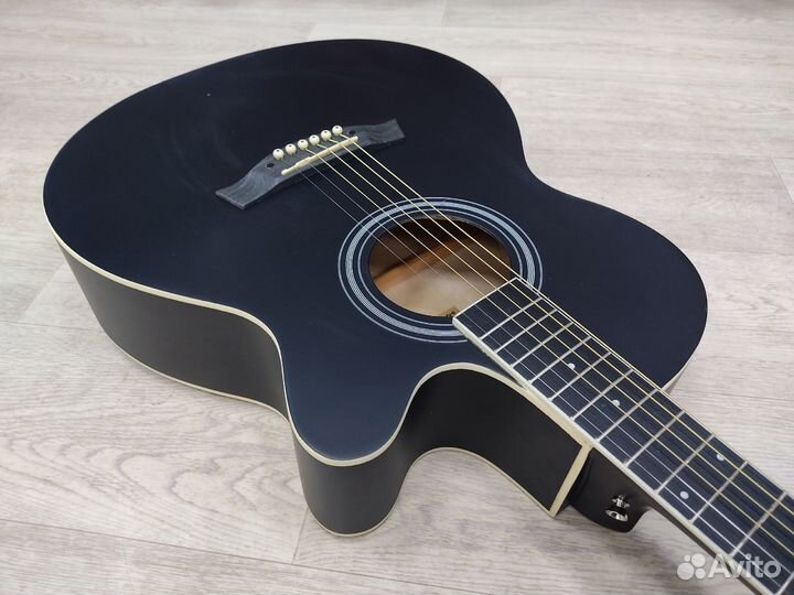 Гитара электроакустическая новая