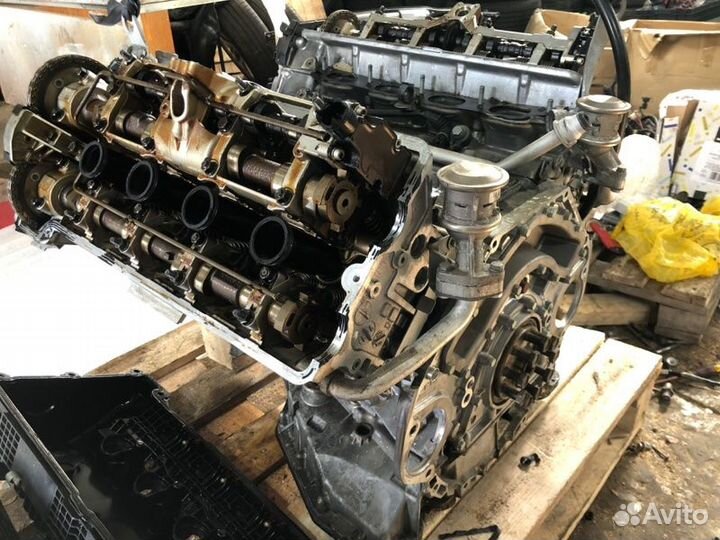 Двигатель Bmw 6 E63 N62B44 2004