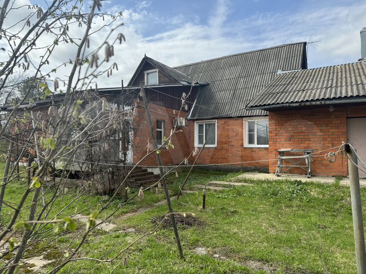 Дом 100 м² на участке 20 сот.