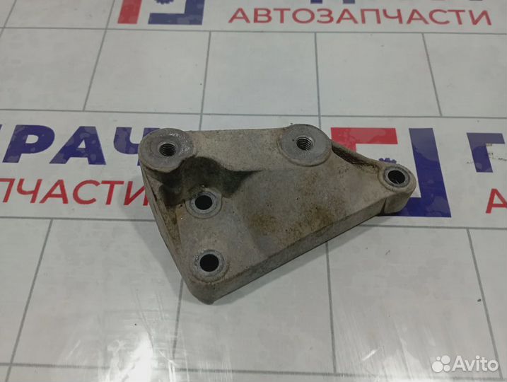 Кронштейн кпп Opel Corsa D 5684191