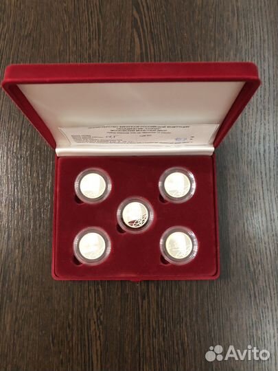 Набор серебряных медалей минатом