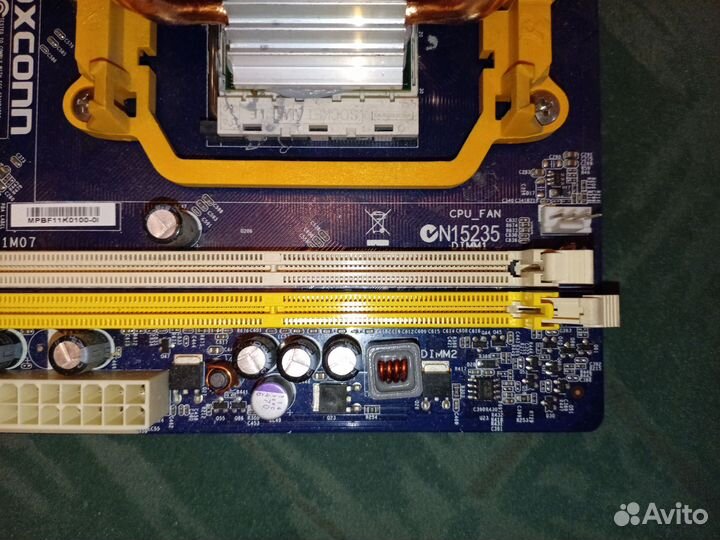 Материнская плата с процессором