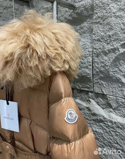 Пуховик Moncler Boed женский