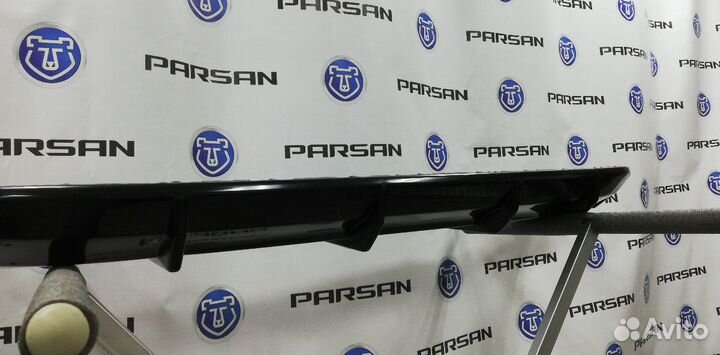 Диффузор на Skoda Rapid абс пластик