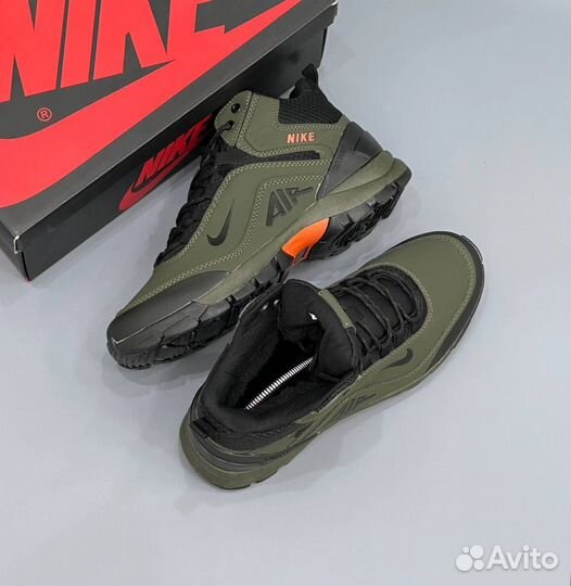 Кроссовки Nike Air зима