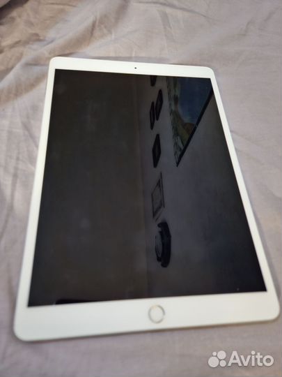 iPad pro 10.5 256gb wifi + sim