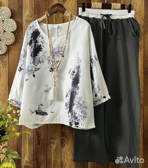 Костюм для пышных дам