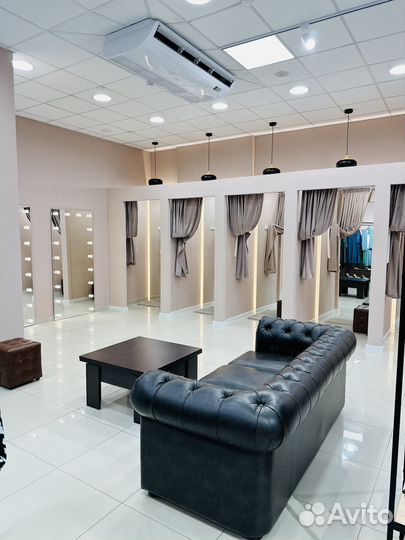 Продавец консультант в магазин женской одежды