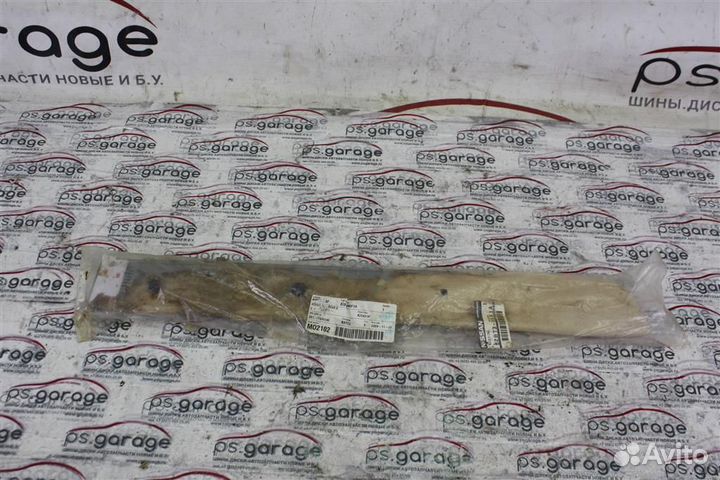 Молдинг двери задней левой Nissan Almera Classic