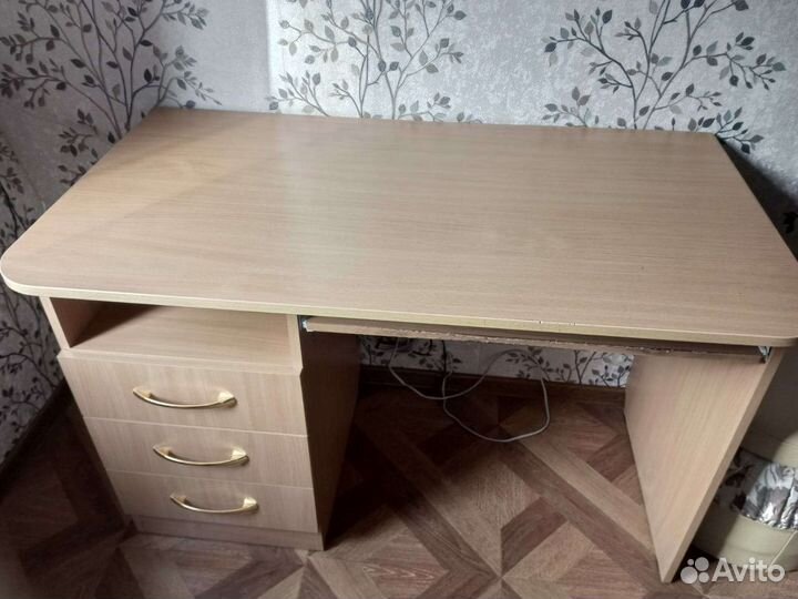 Компьютерный стол бу