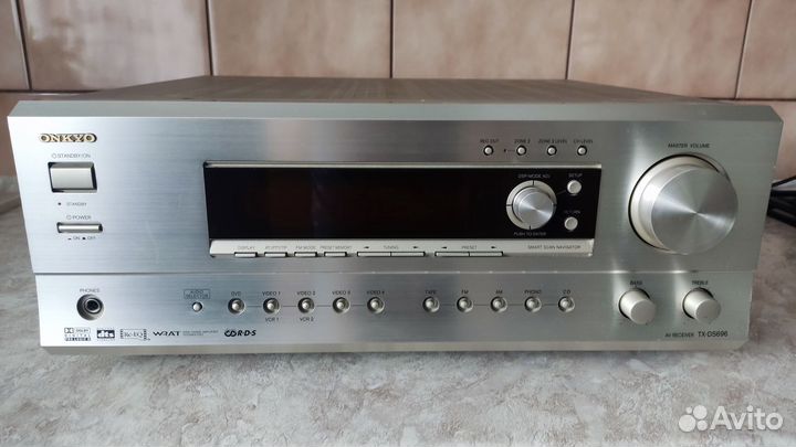 Ресивер Onkyo TX DS696