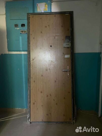 Дверь входная металлическаябу