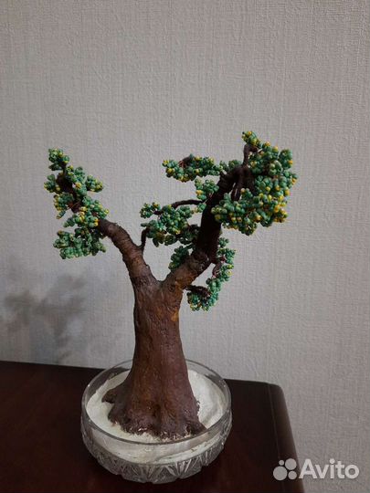 Дерево из бисера