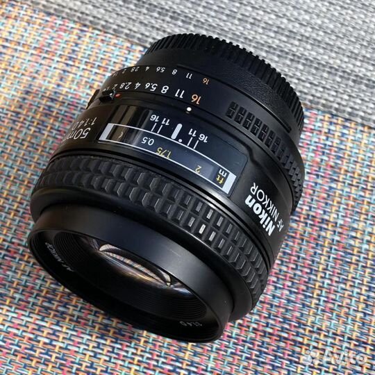 Объектив Nikon 50mm f1.4 D