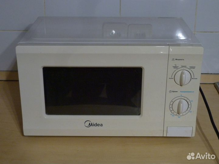 Микроволновка Midea на запчасти