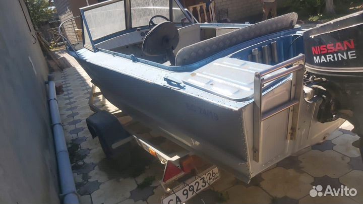 Моторная лодка