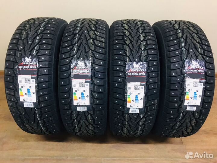 Arivo Ice Claw ARW8 245/55 R19 107T