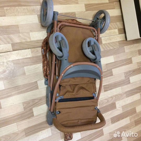 Прогулочная коляска бу