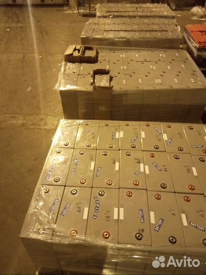 Источник бесперебойного питания, акб