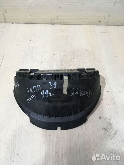 Панель приборов BMW 5 E39 2.2 Мили 62118381196