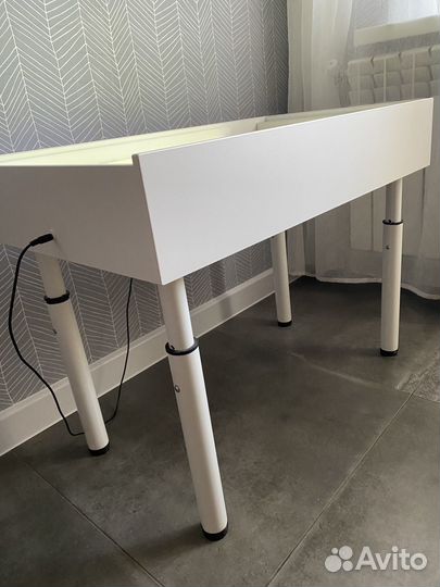 Светящийся стол для рисования и игры песком