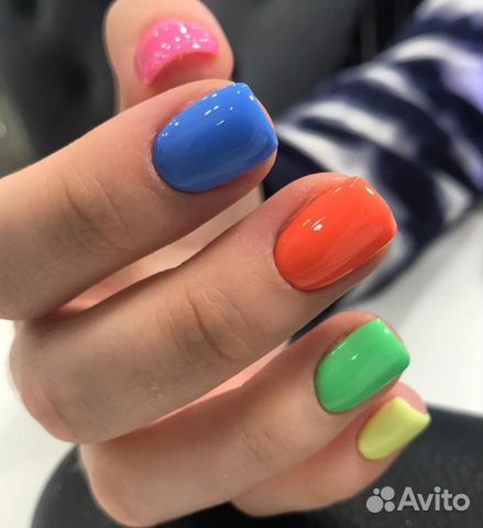 Маникюр бесплатно