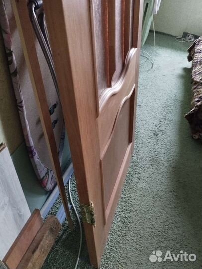 Дверь межкомнатная. Длина 2м.Ширина80см.Тол.3;5