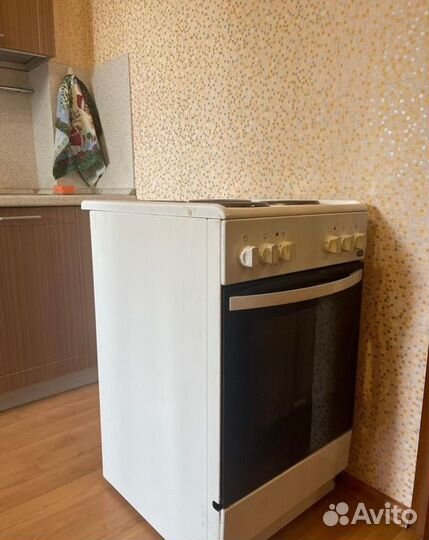 Электроплита с духовкой Zanussi