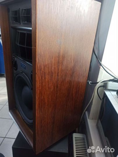 Акустика Technics SB-600