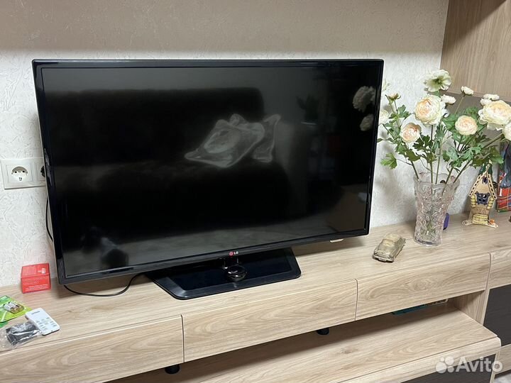 Телевизор LG 42