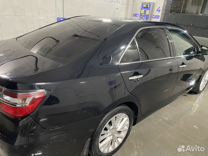Toyota Camry 2.5 AT, 2015, 200 000 км